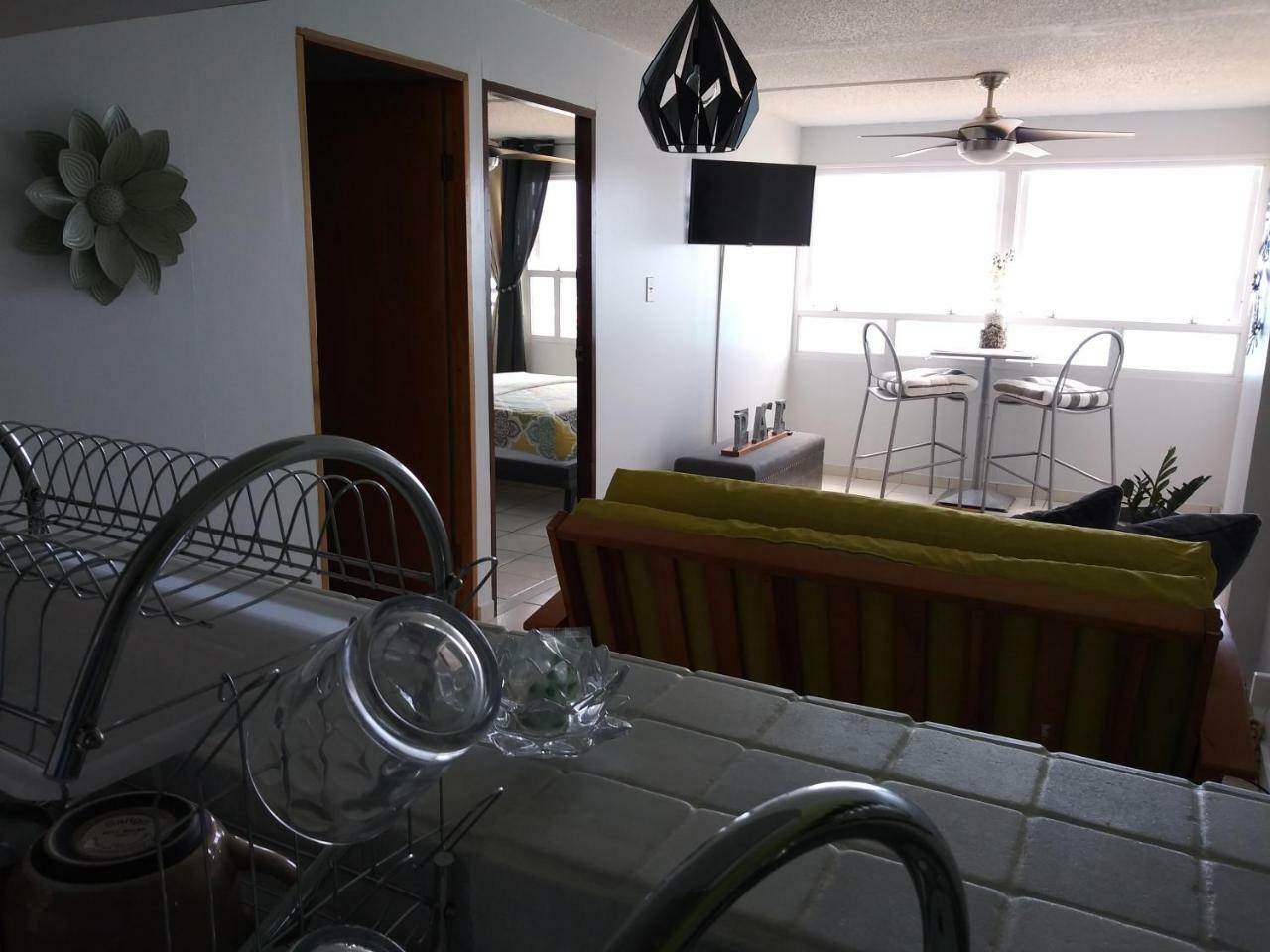 Breezy Beachfront Property With View Of Paradise Luquillo Luaran gambar